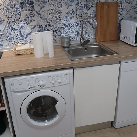 Apartamentos Dimax By Toledo Ap Luaran gambar