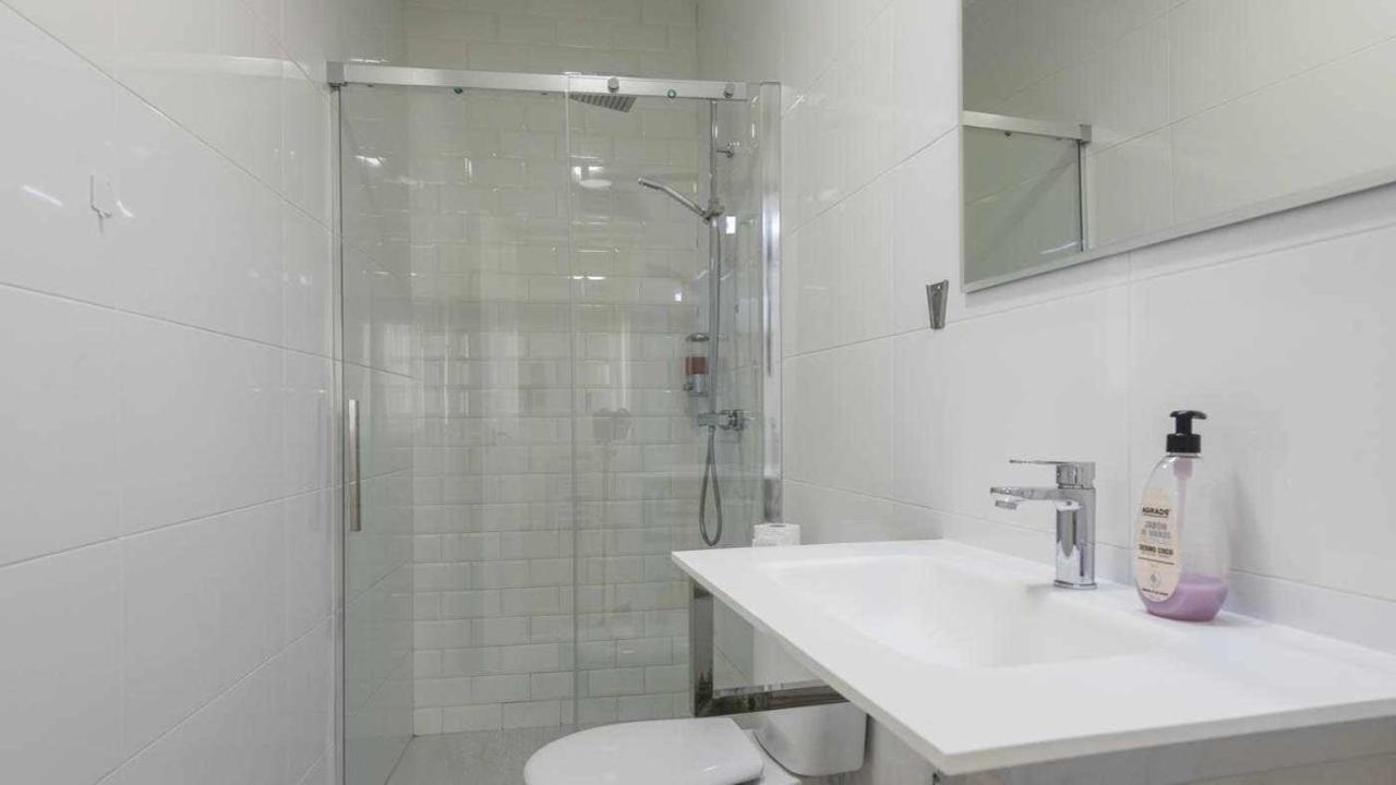 Apartamentos Dimax By Toledo Ap Luaran gambar