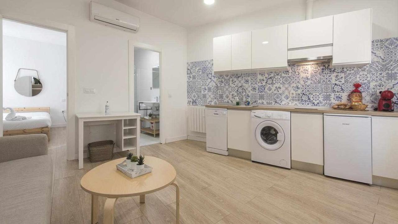 Apartamentos Dimax By Toledo Ap Luaran gambar