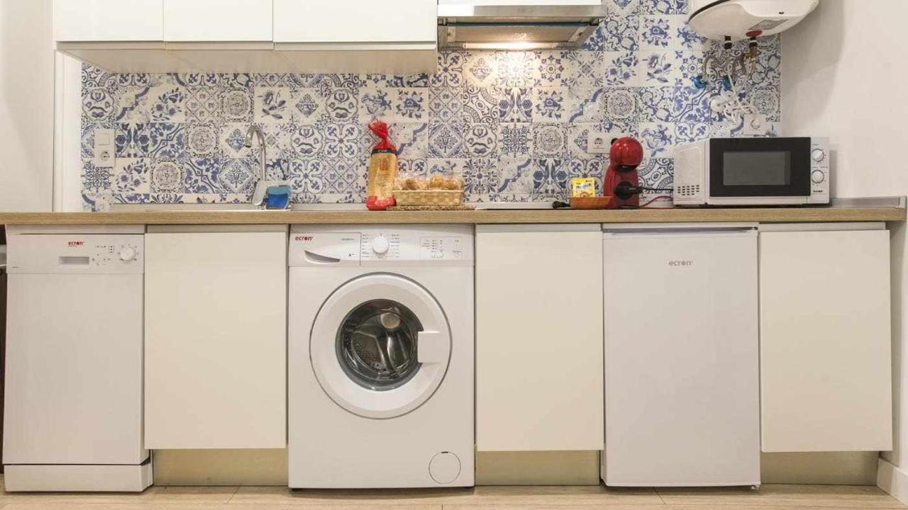 Apartamentos Dimax By Toledo Ap Luaran gambar