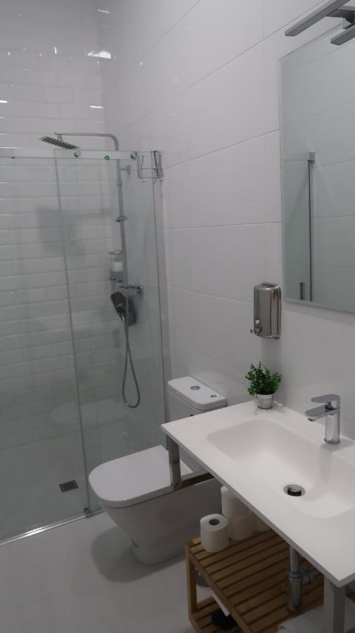 Apartamentos Dimax By Toledo Ap Luaran gambar