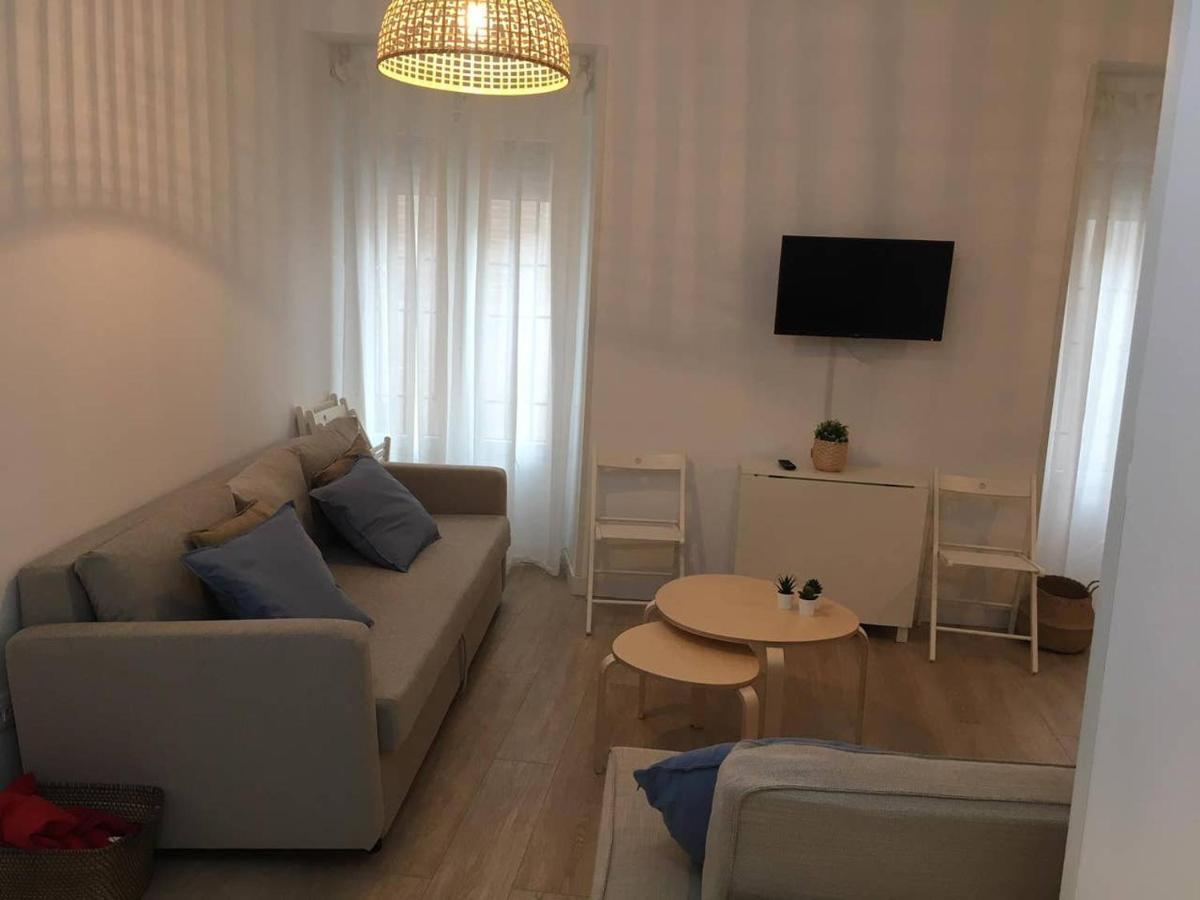 Apartamentos Dimax By Toledo Ap Luaran gambar