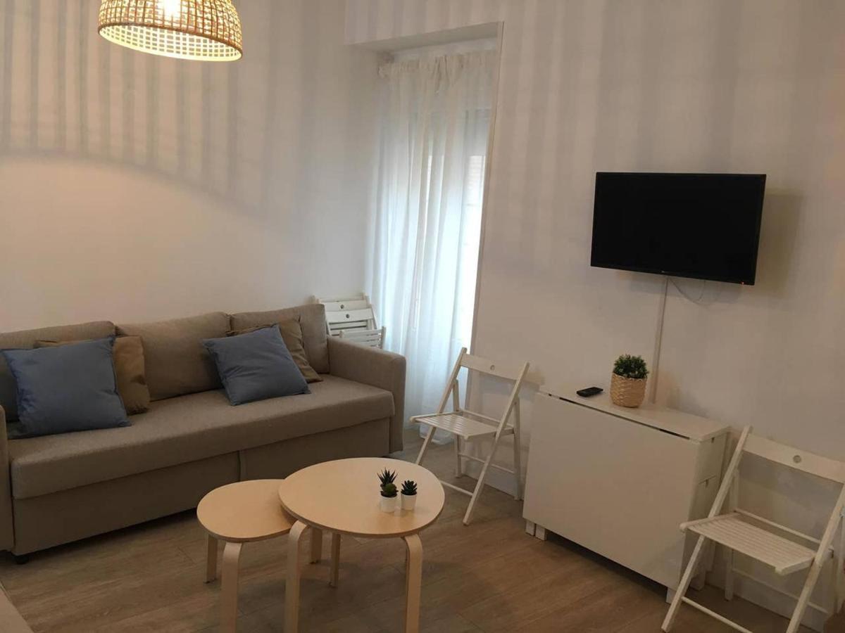 Apartamentos Dimax By Toledo Ap Luaran gambar